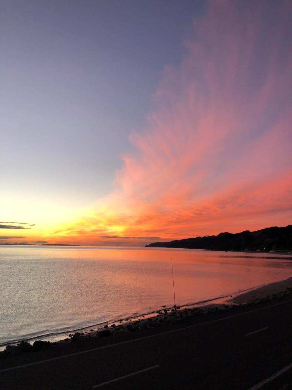 לינה וארוחת בוקר Tapu Te Mata Bay Seaviews מראה חיצוני תמונה